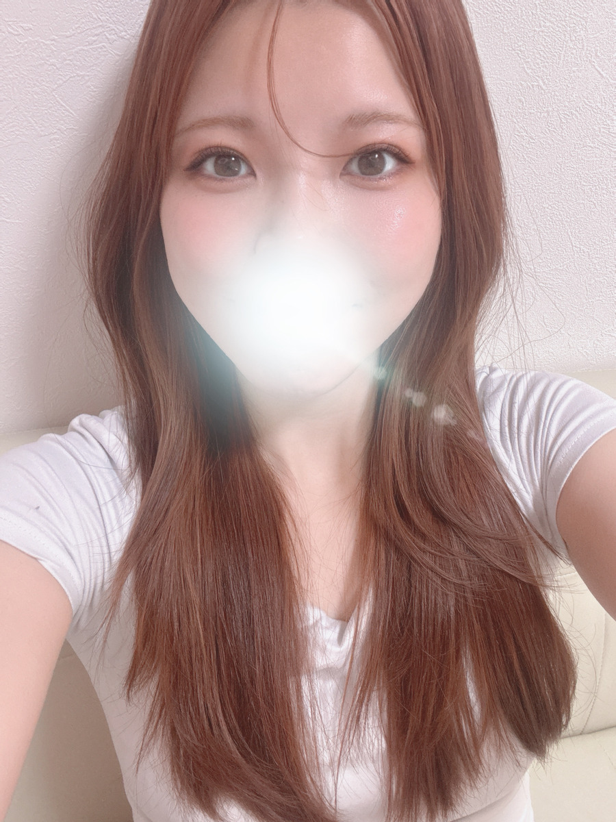 山本まな