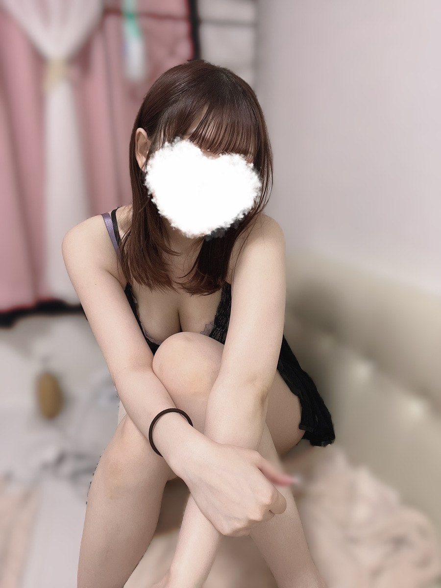 潮すみれ