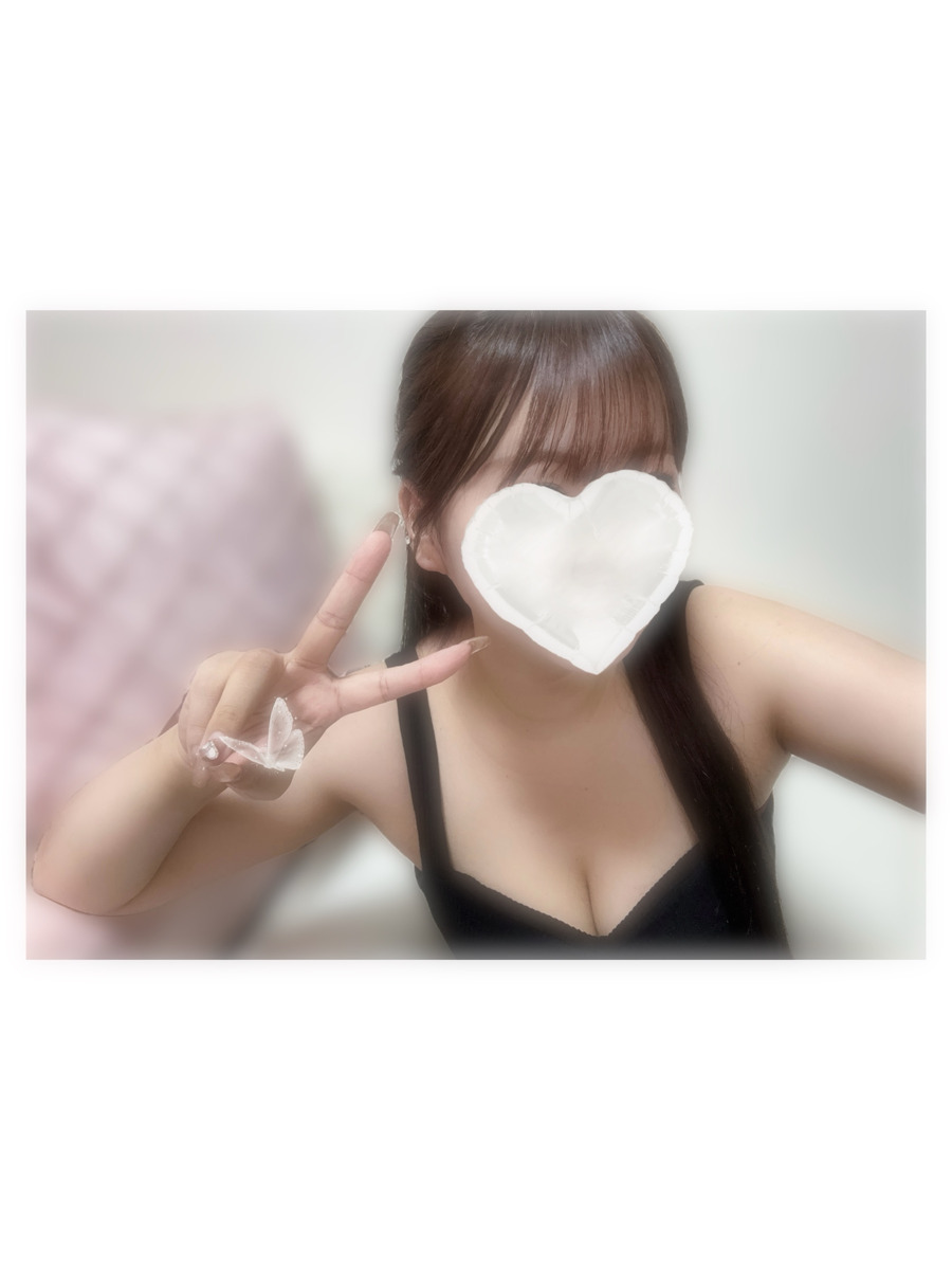 愛沢かれん