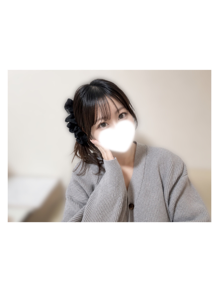 愛沢かれん