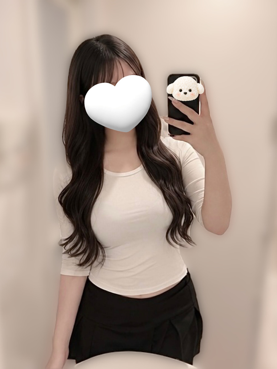 愛沢かれん