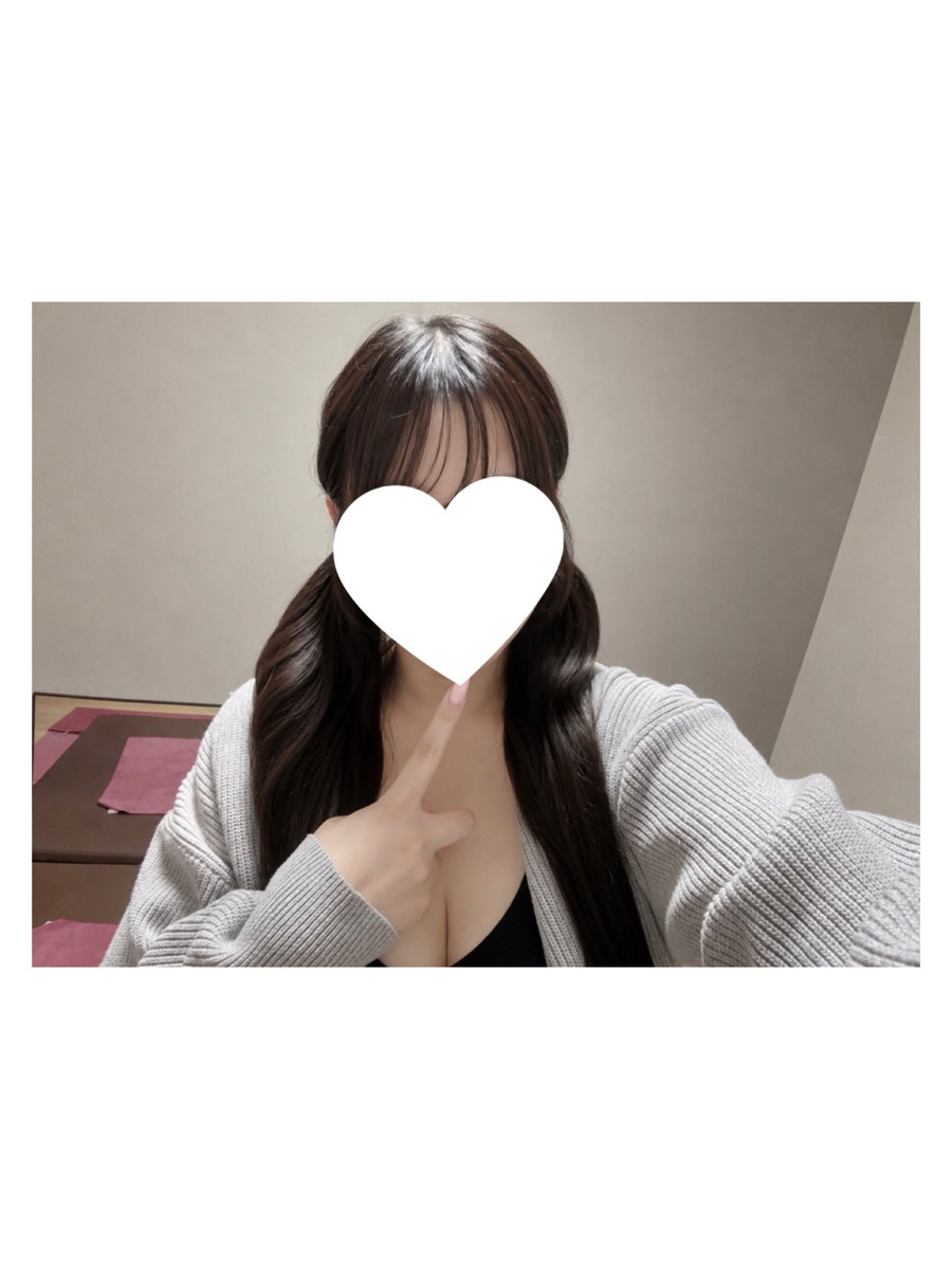 愛沢かれん