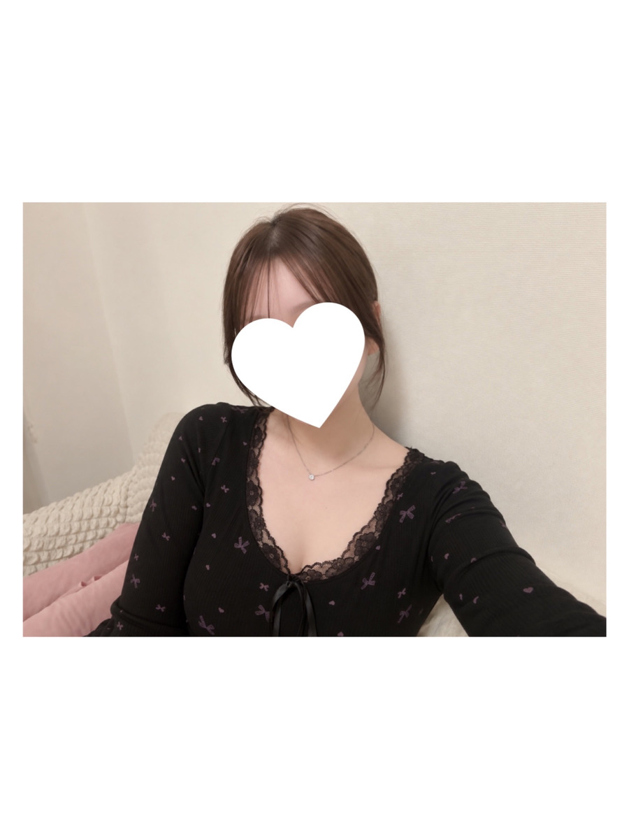 愛沢かれん