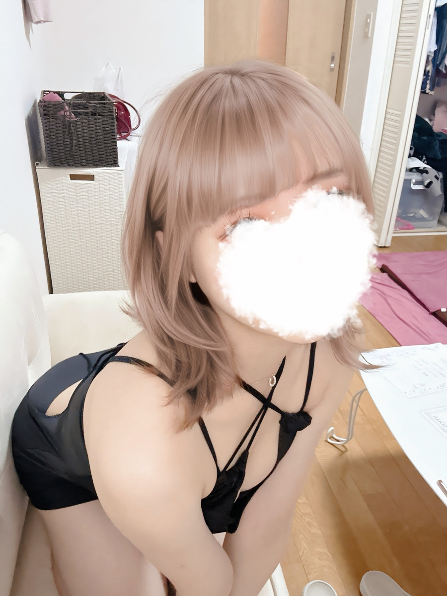 月雪桃花