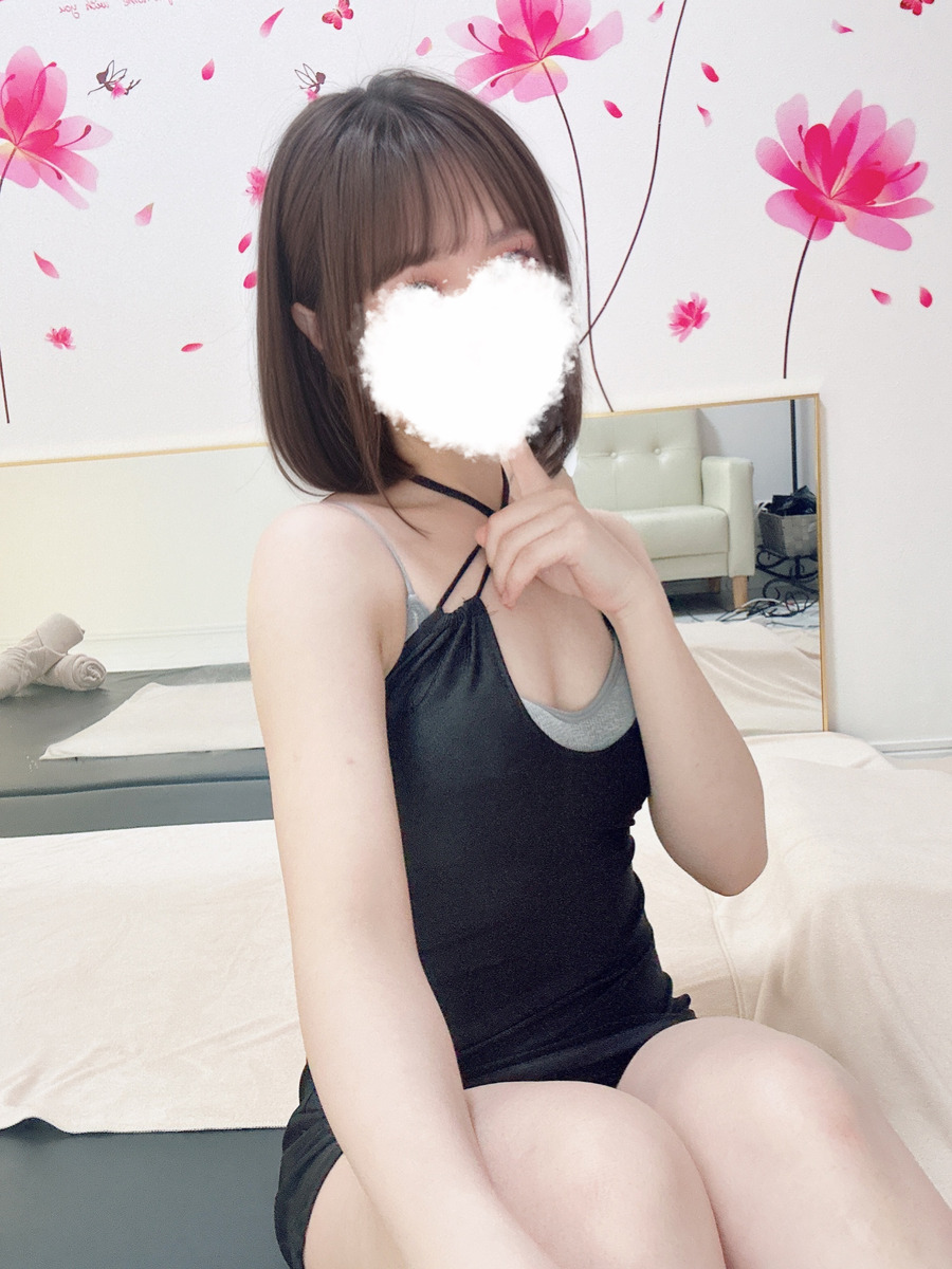 月雪桃花