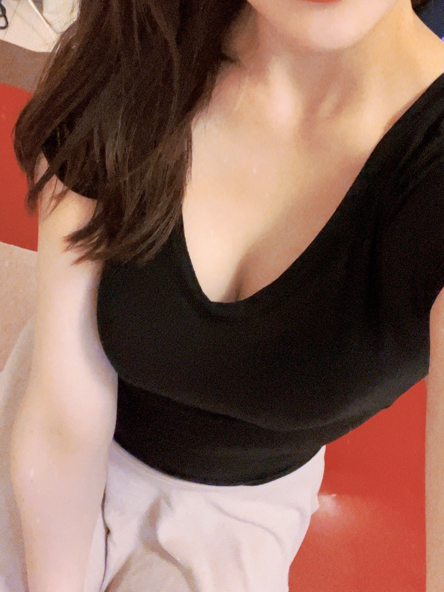 向井ゆい