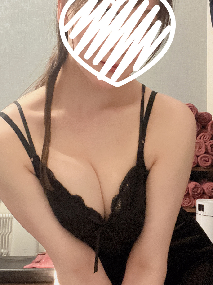 向井ゆい