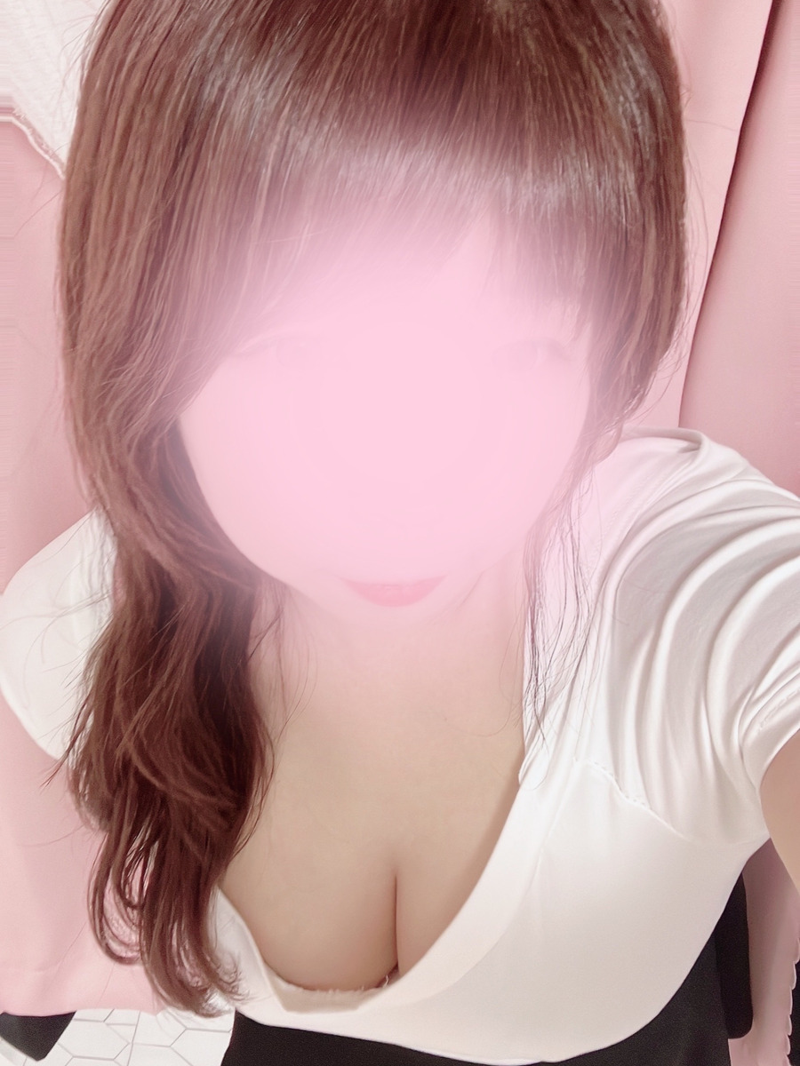 桃瀬なな