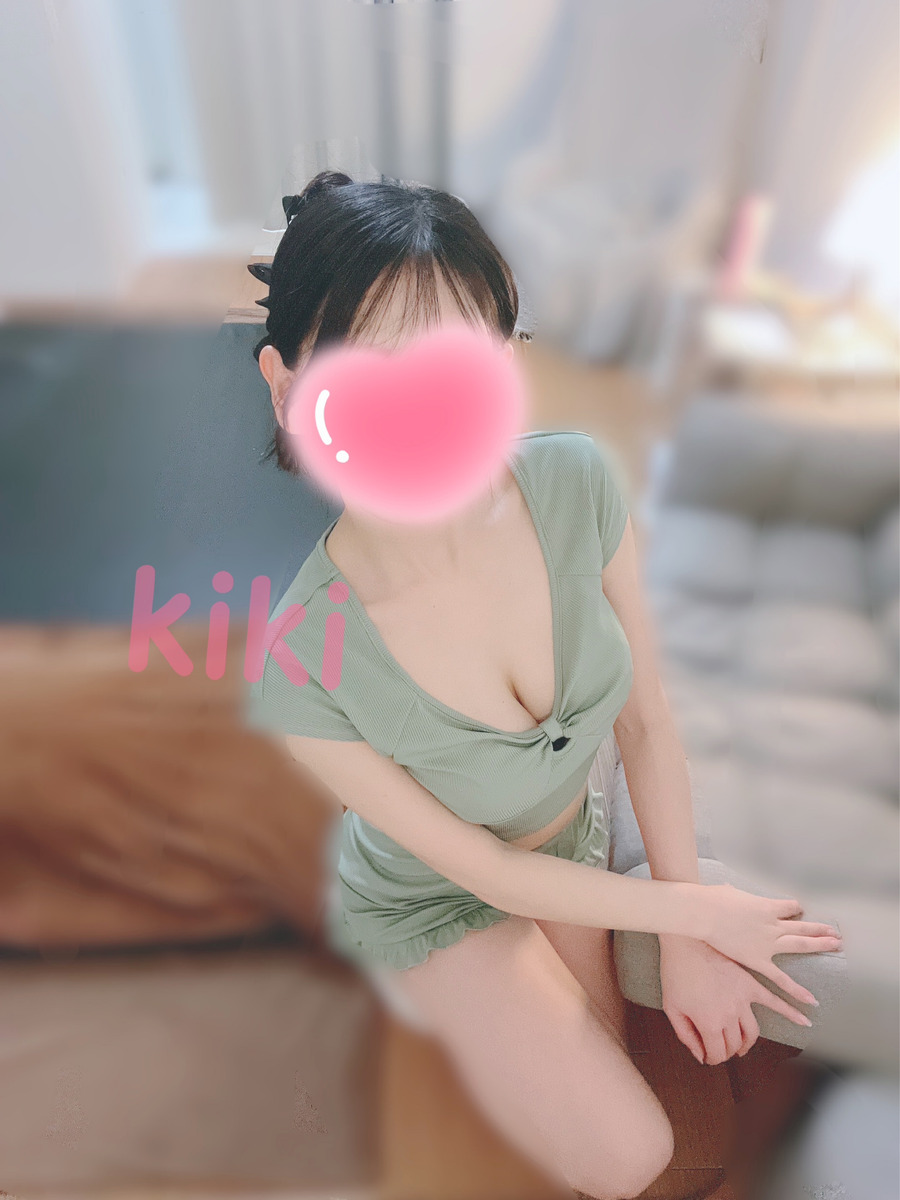 春咲きき