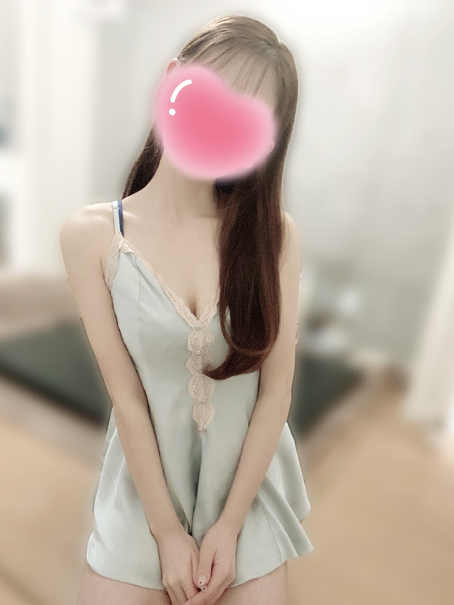 春咲きき