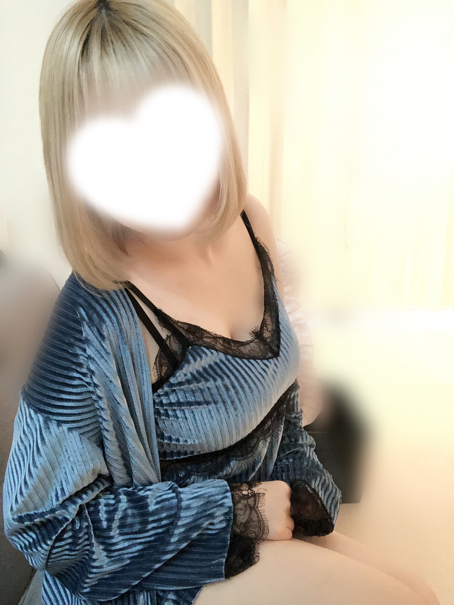 七海しおり