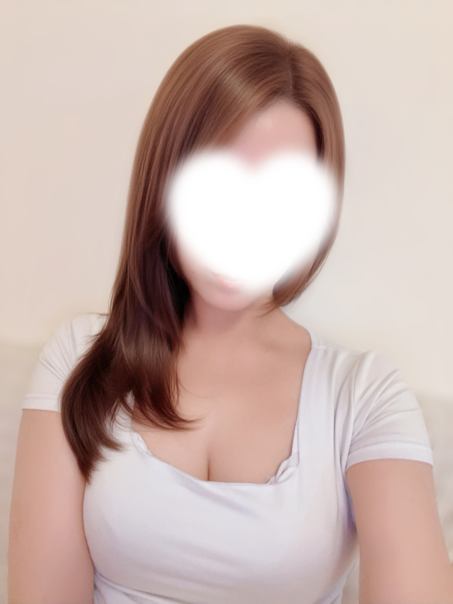 愛内ゆら