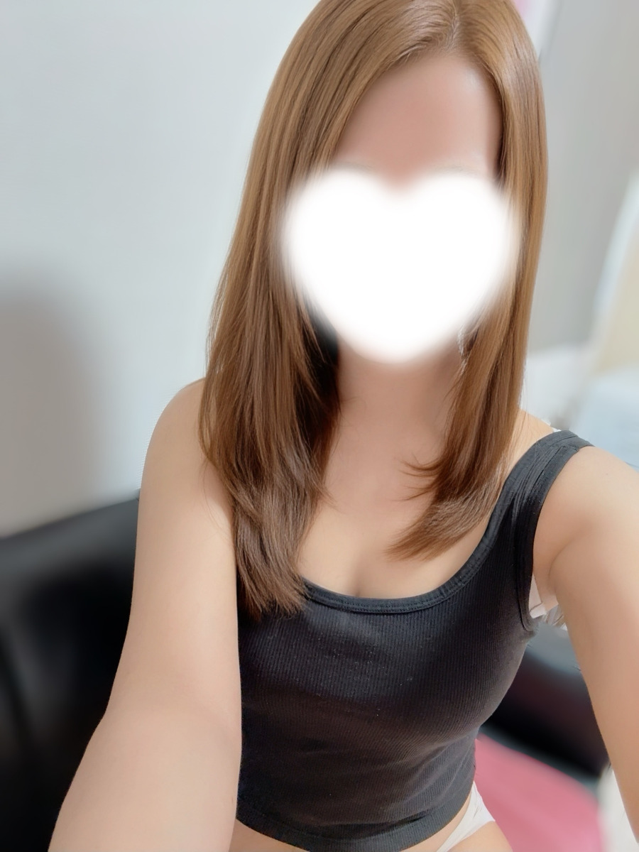 愛内ゆら