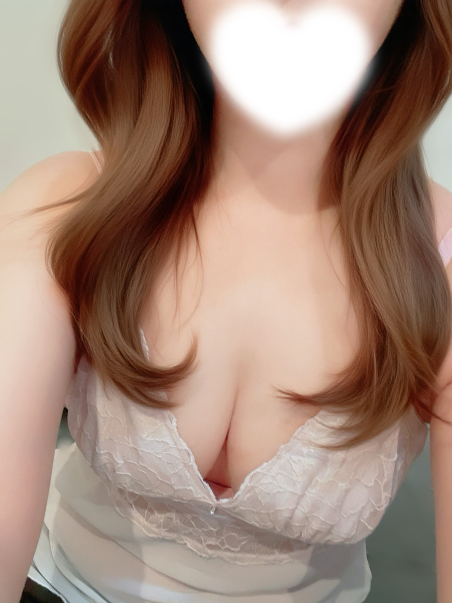 愛内ゆら