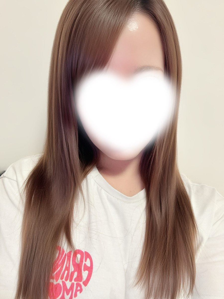 愛内ゆら