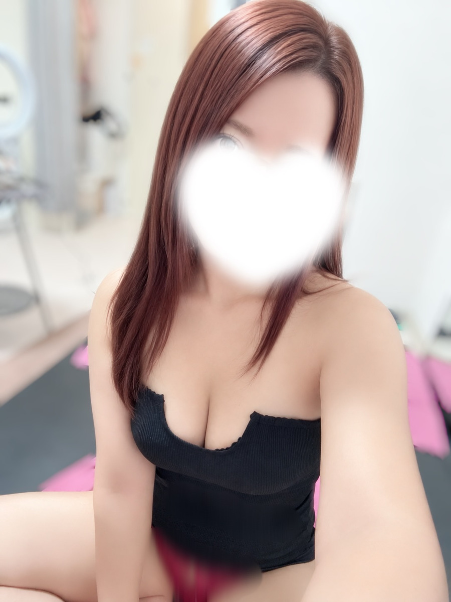 愛内ゆら