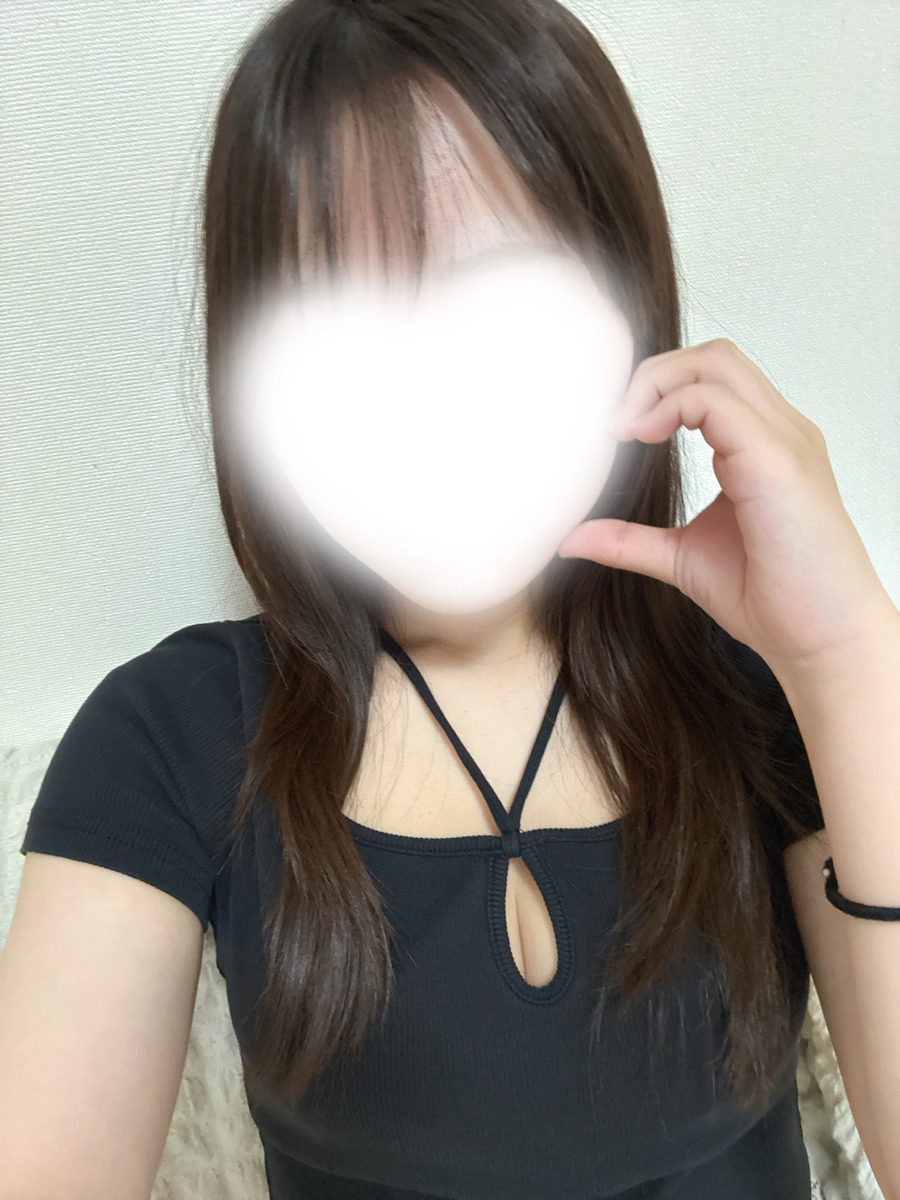 愛乃たろ