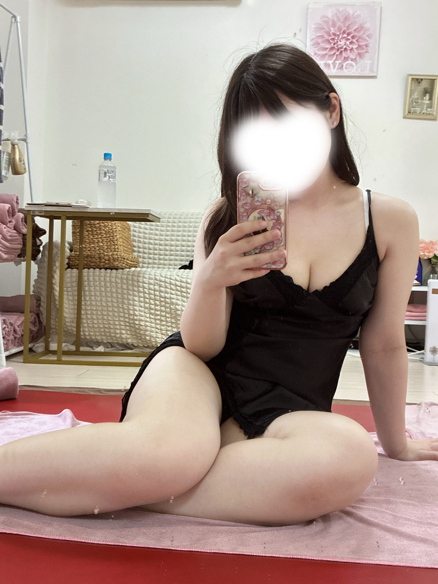 愛乃たろ