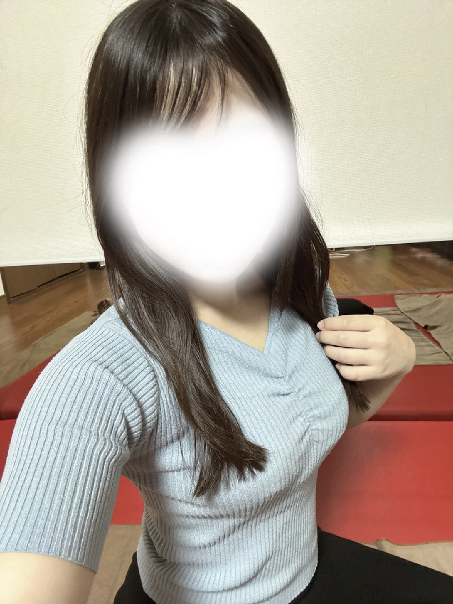 愛乃たろ