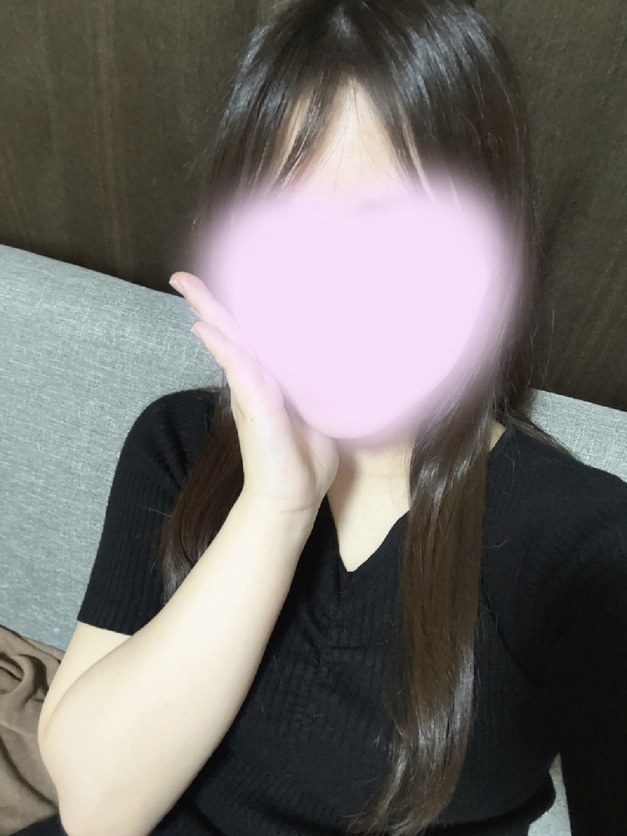 愛乃たろ