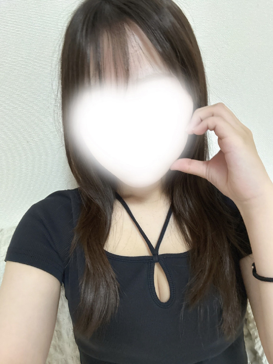 愛乃たろ