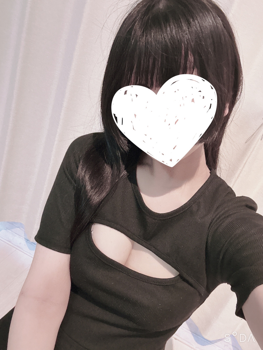 青葉むむ