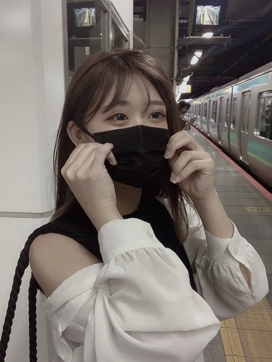 赤井ひな