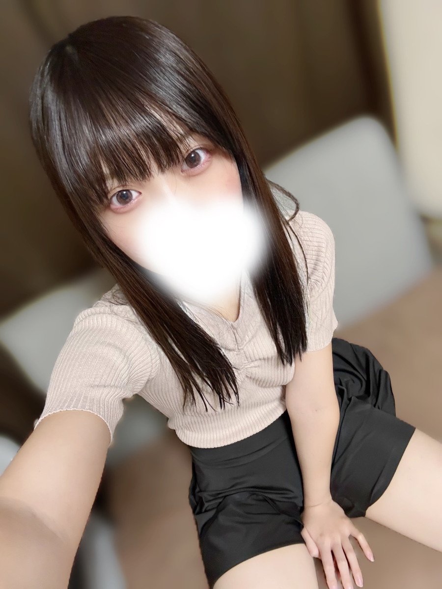蒼井なぎ