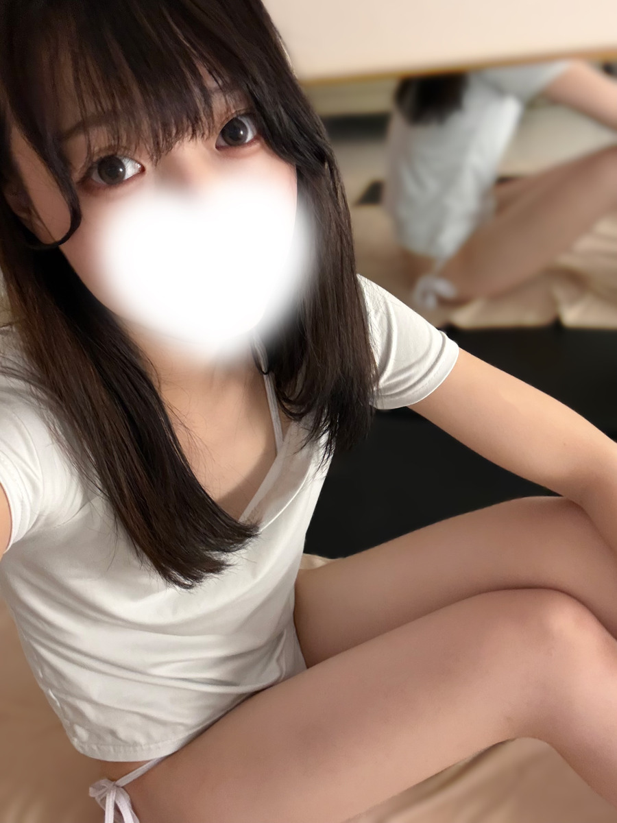 蒼井なぎ