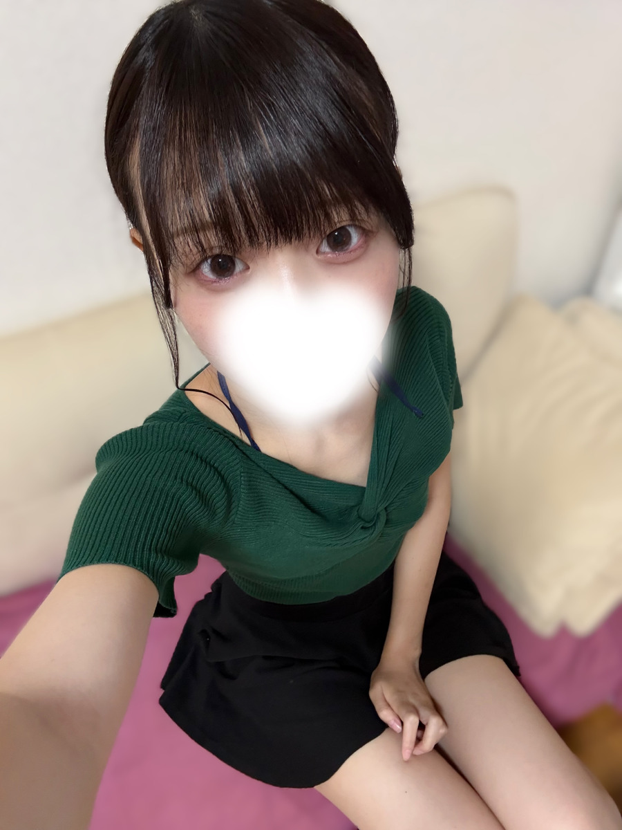 蒼井なぎ