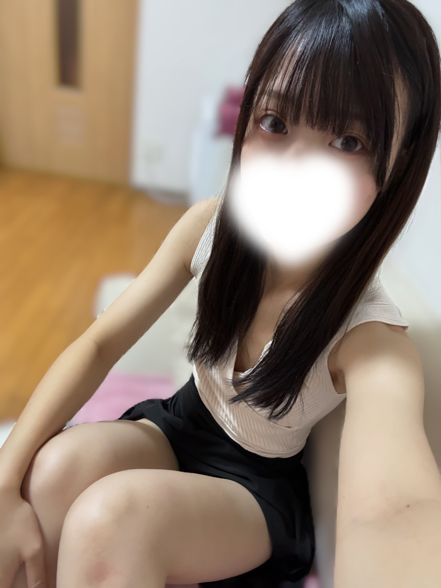 蒼井なぎ