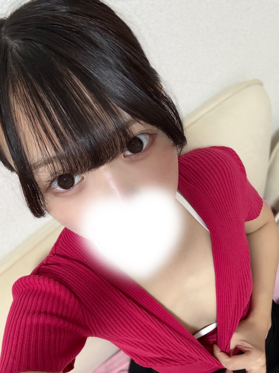 蒼井なぎ