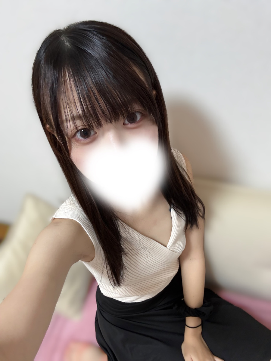 蒼井なぎ