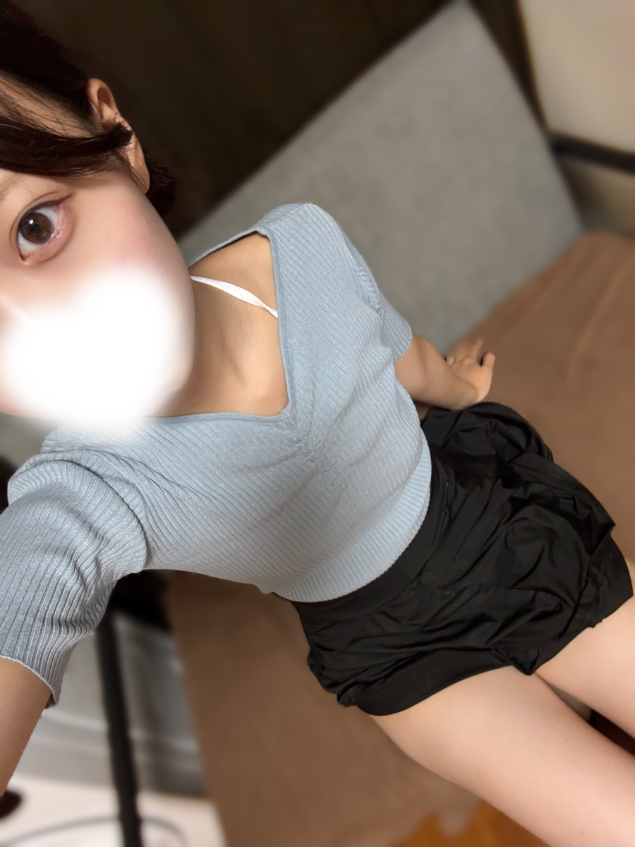 蒼井なぎ