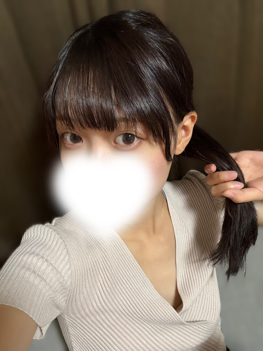 蒼井なぎ