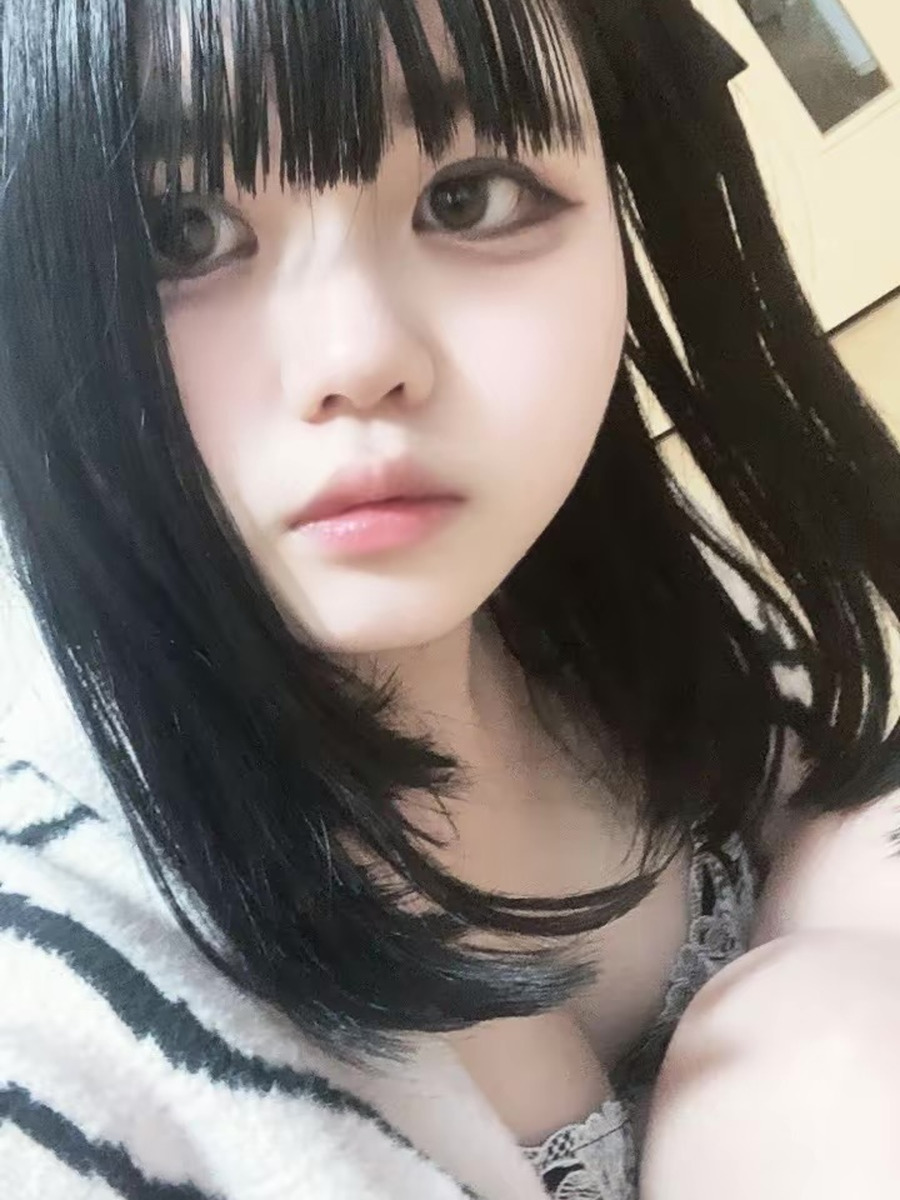 月見かのん