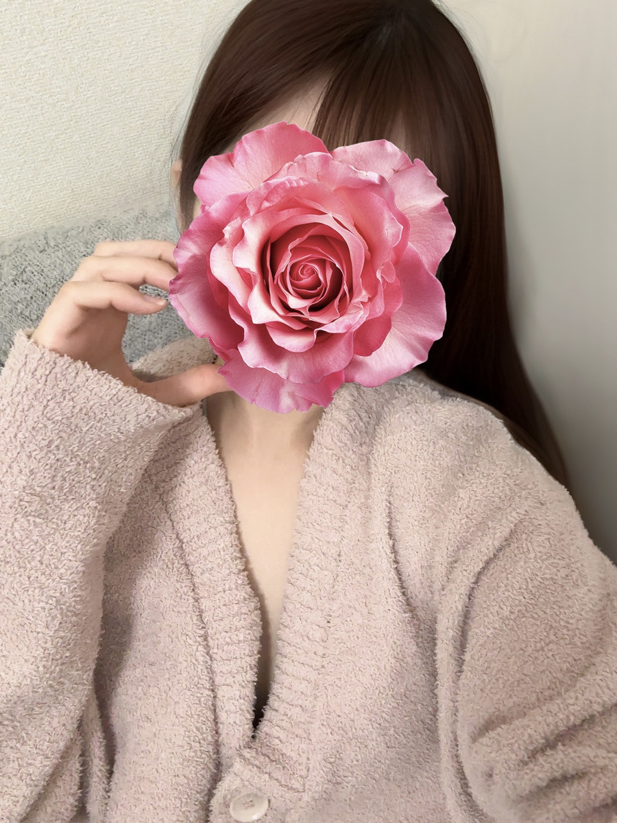 白川ひなの